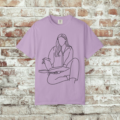 Line Art Book Lover T-shirt