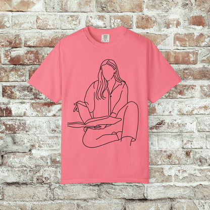 Line Art Book Lover T-shirt