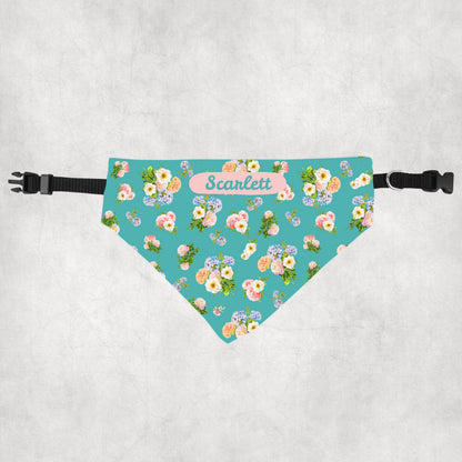 Clip-on Pet Bandana - Personalized Floral Design for Dogs and Cats